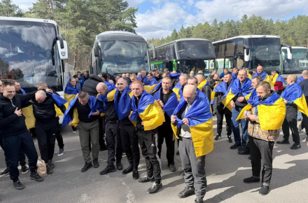 У межах обміну військовополоненими додому повернулися захисники з Житомирської області