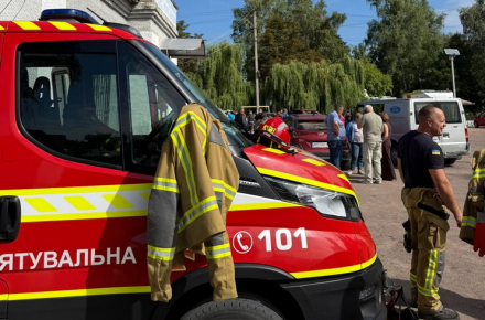 Внаслідок ракетно-дронової атаки у Житомирській області до лікарень потрапили троє дітей, постраждало агропідприємство та будинки